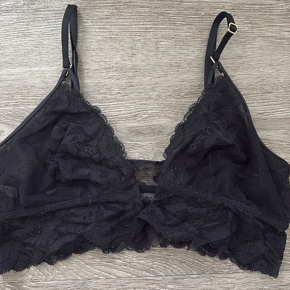 Aerie Black Lace Bralette - Picture 3 of 7
